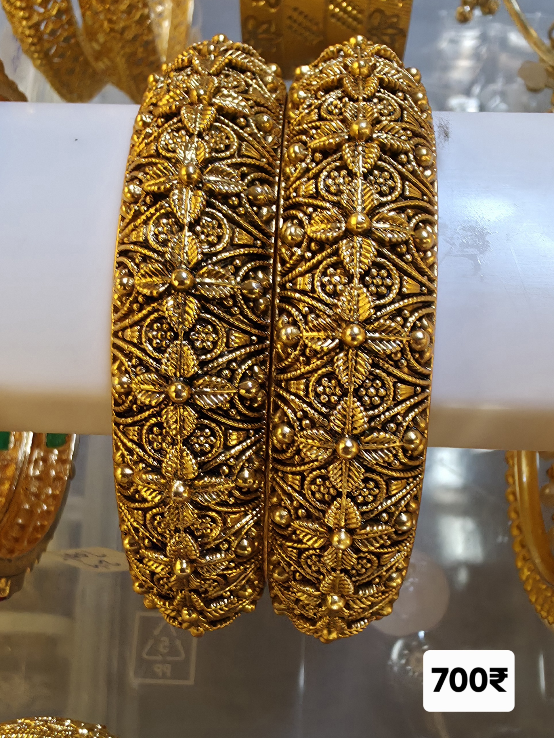 TRADITIONAL RAJWADI COPPER BANGLES